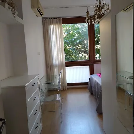 Apartmán Vanity - 4 Bedrooms With 4 Bathrooms - Ac & Wifi *